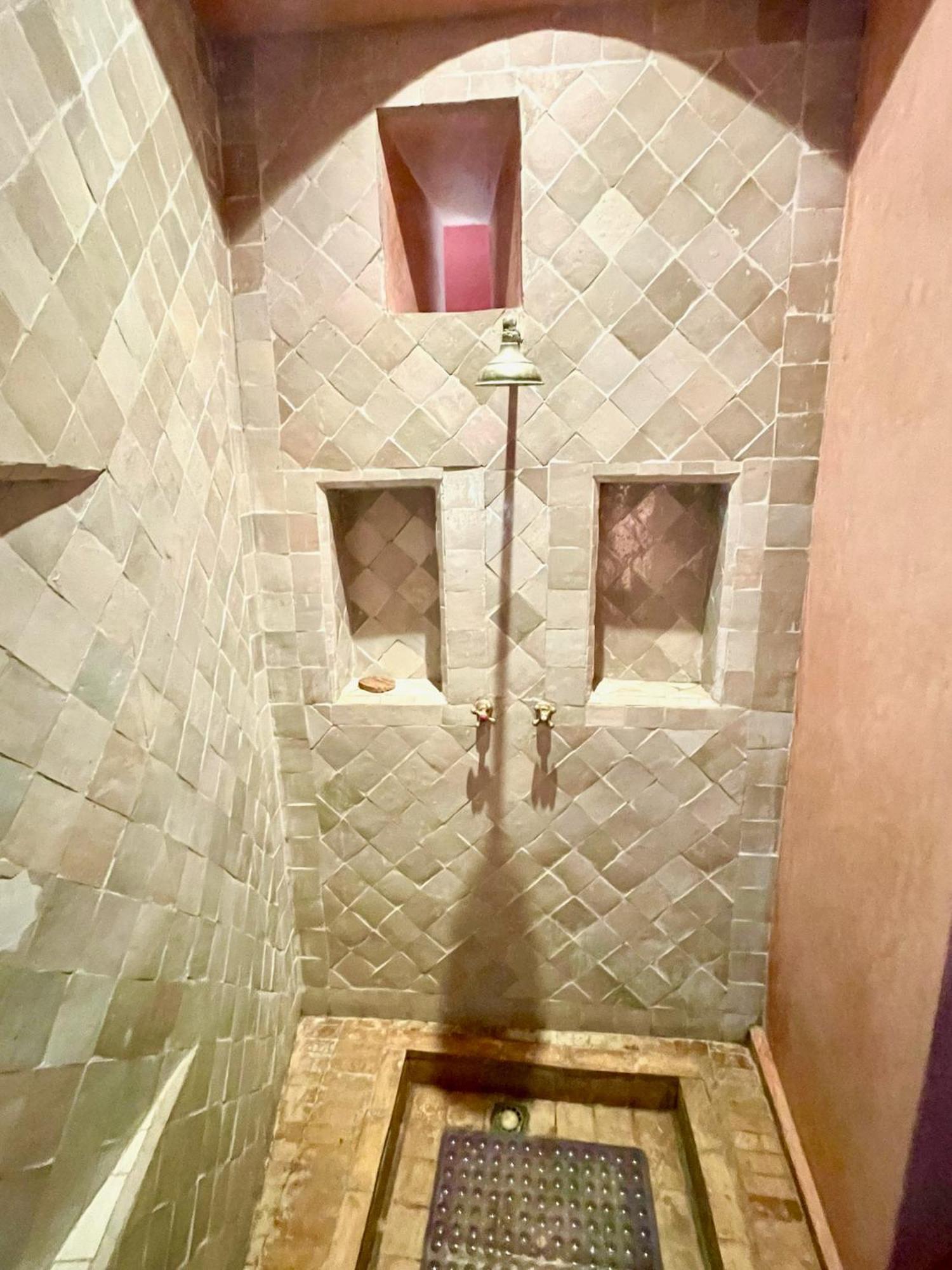 Exclusive And Stylish 4-Bedroom Riad With Plunge Pool Marrakesch Exterior foto